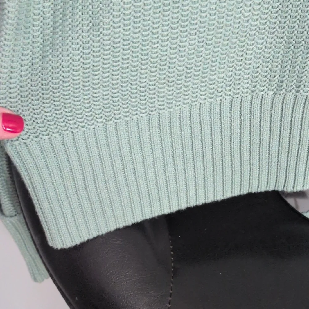 Max Studio Sage Green Knit Sweater